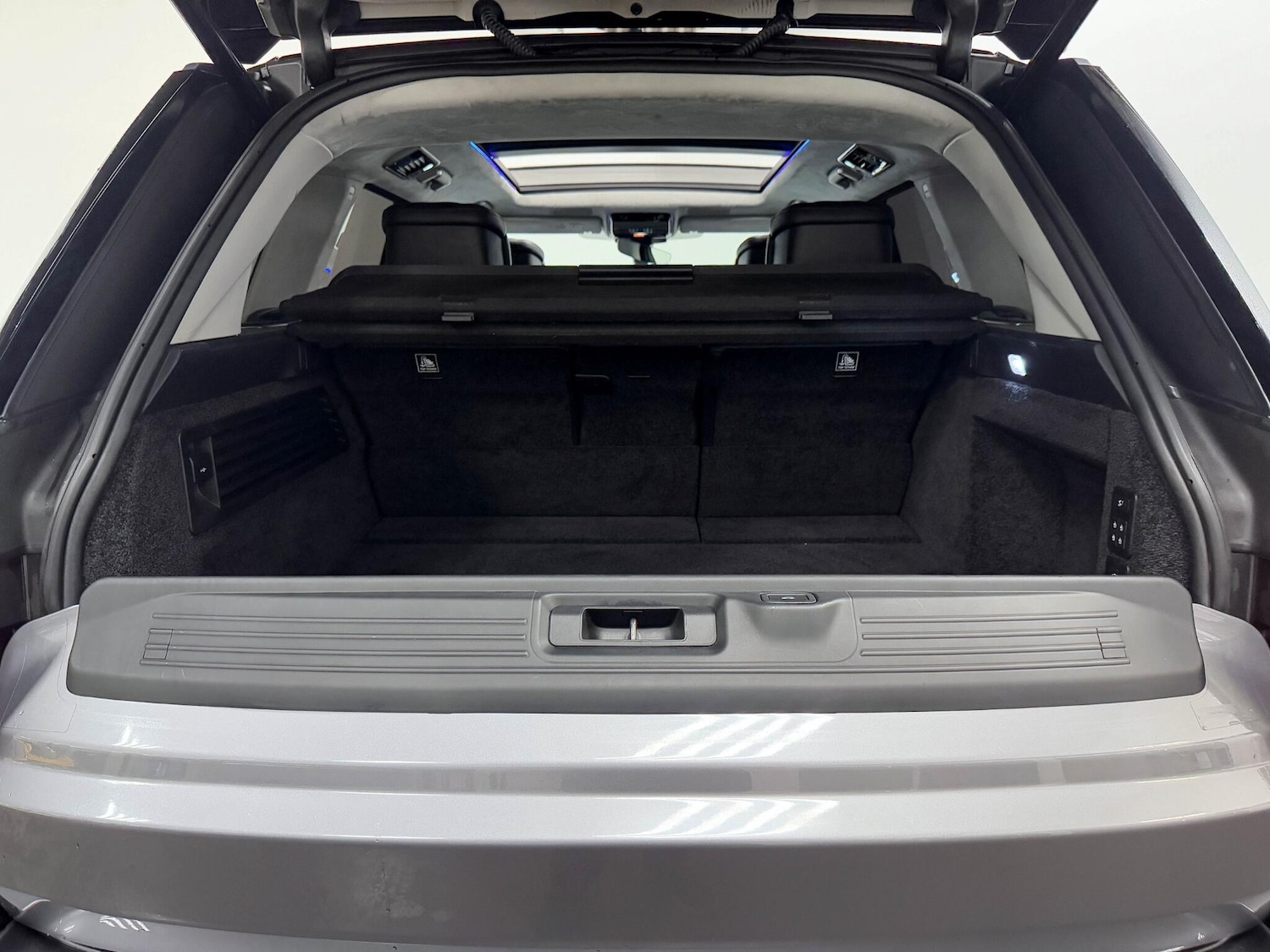 Used Land Rover Range Rover 2019 for sale - 76158942: Photo 17