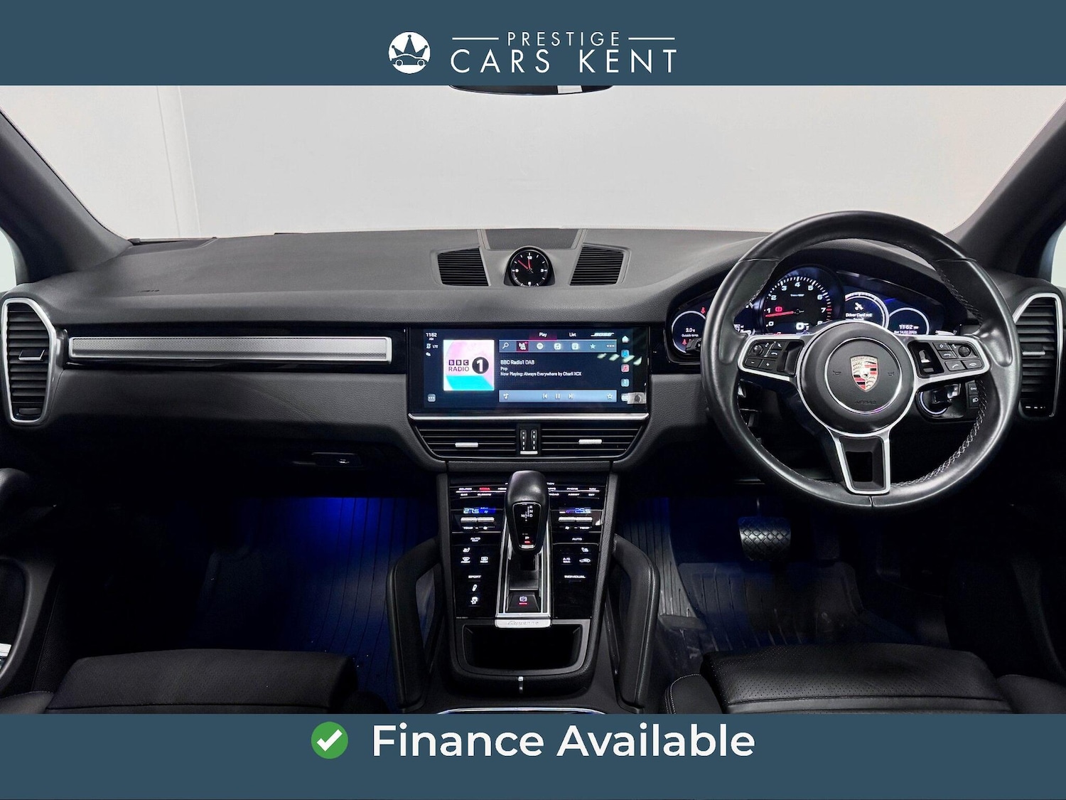 Used Porsche Cayenne 2023 for sale - 77550646: Photo 2