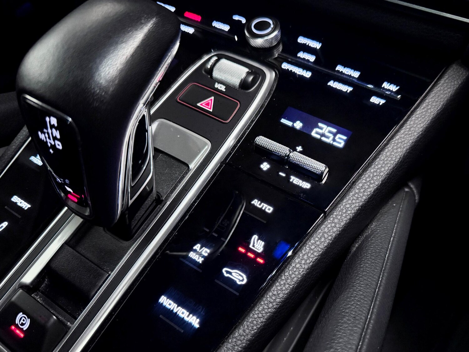 Used Porsche Cayenne 2023 for sale - 77550646: Photo 31