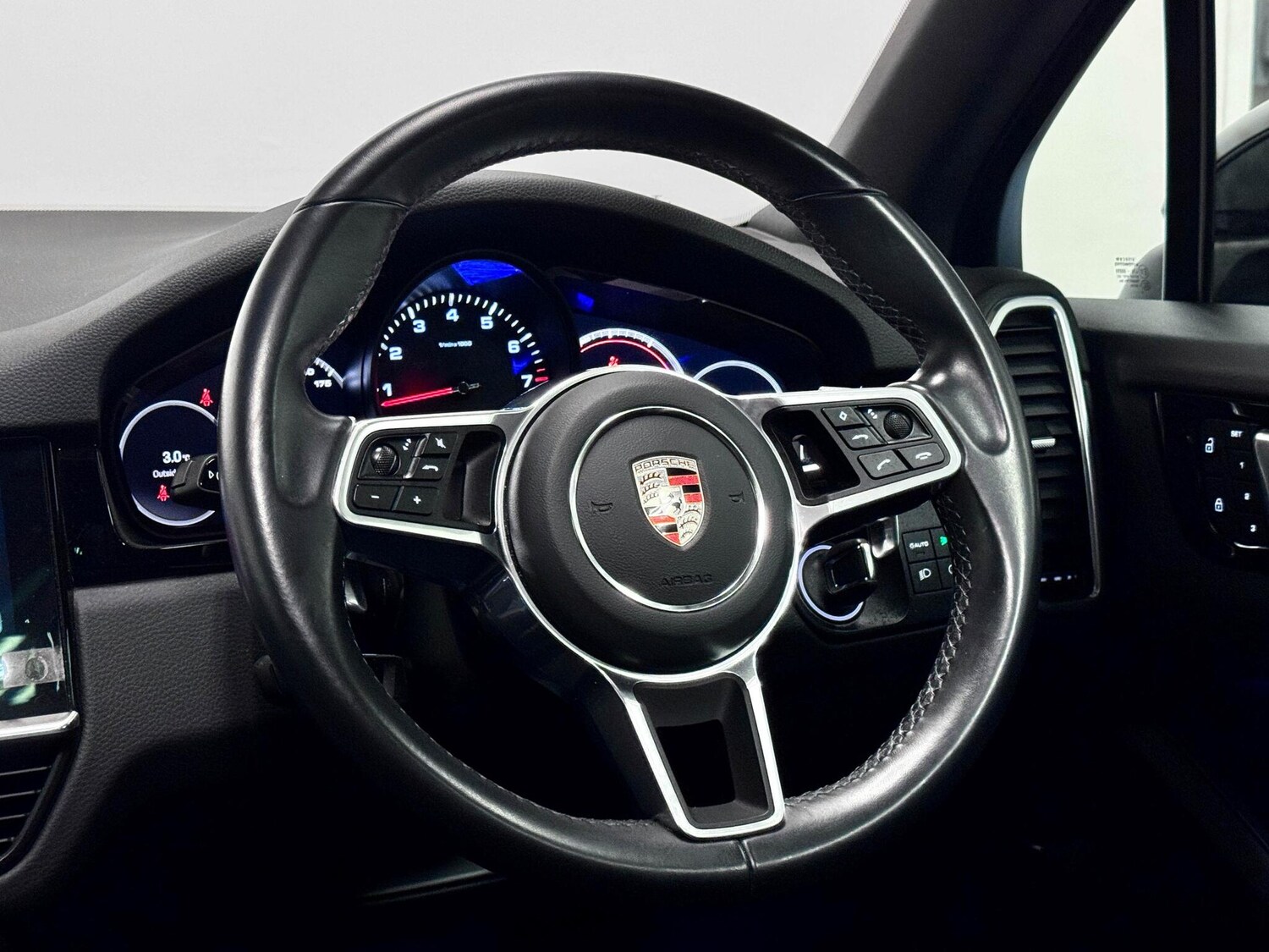 Used Porsche Cayenne 2023 for sale - 77550646: Photo 36