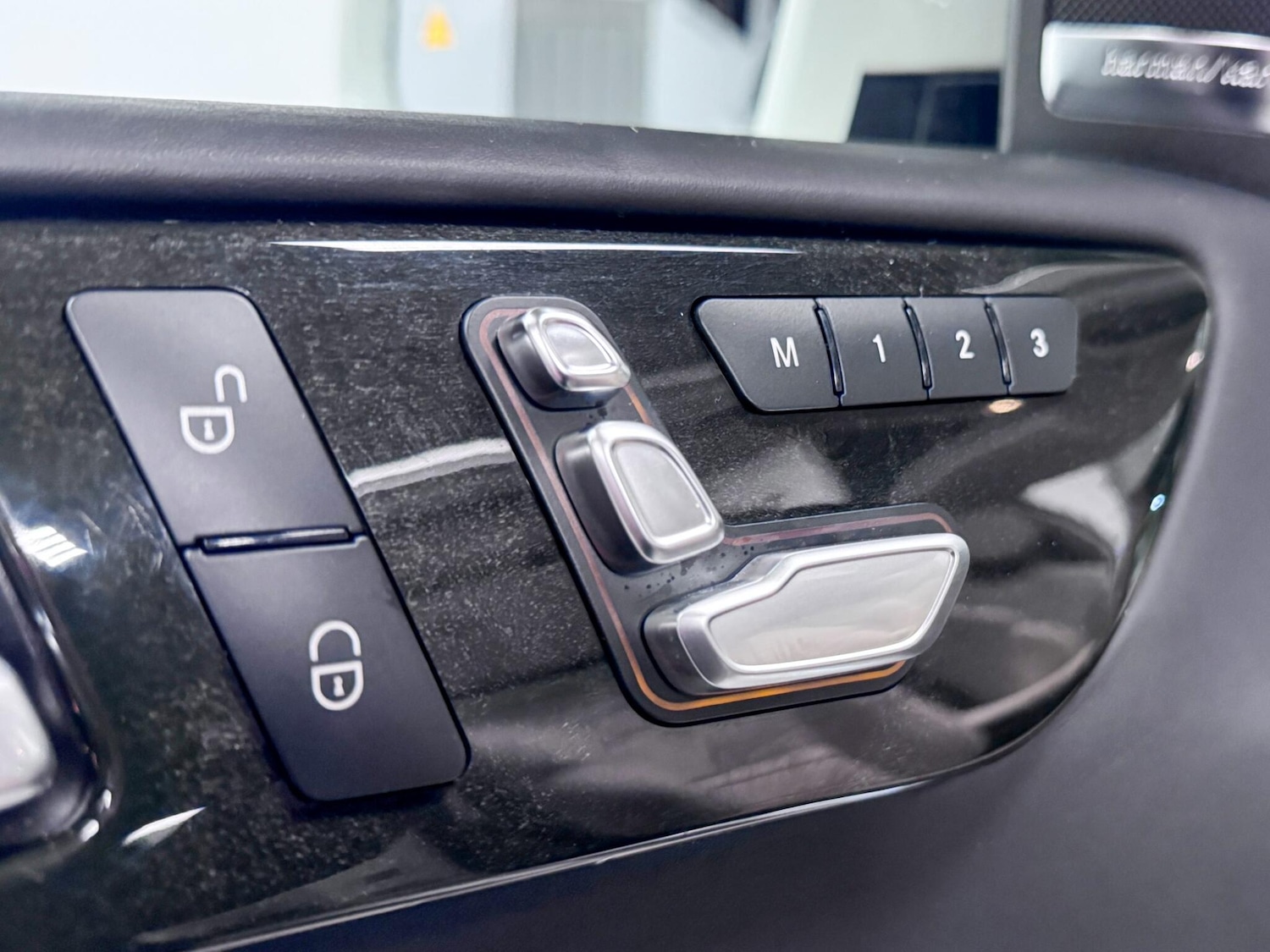 Used Mercedes-Benz GLS 2019 for sale - 76781321: Photo 17