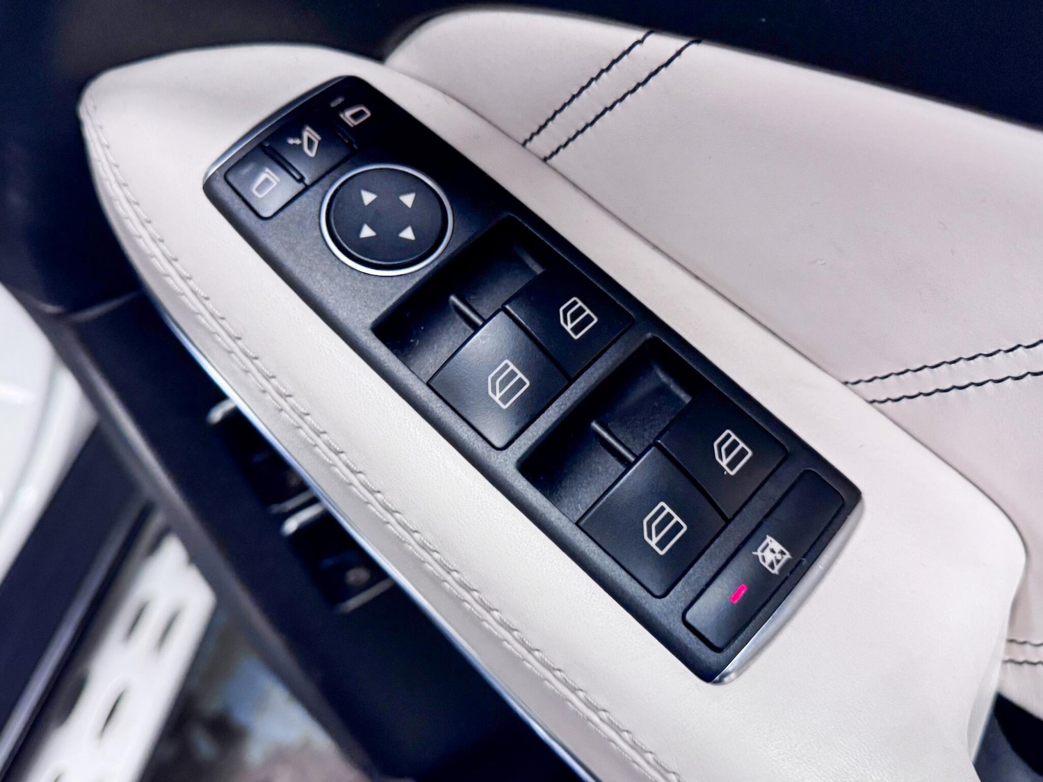 Used Mercedes-Benz GLS 2019 for sale - 76781321: Photo 18