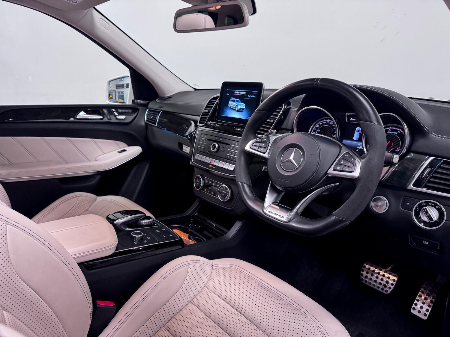 Used Mercedes-Benz GLS 2019 for sale - 76781321: Photo 22