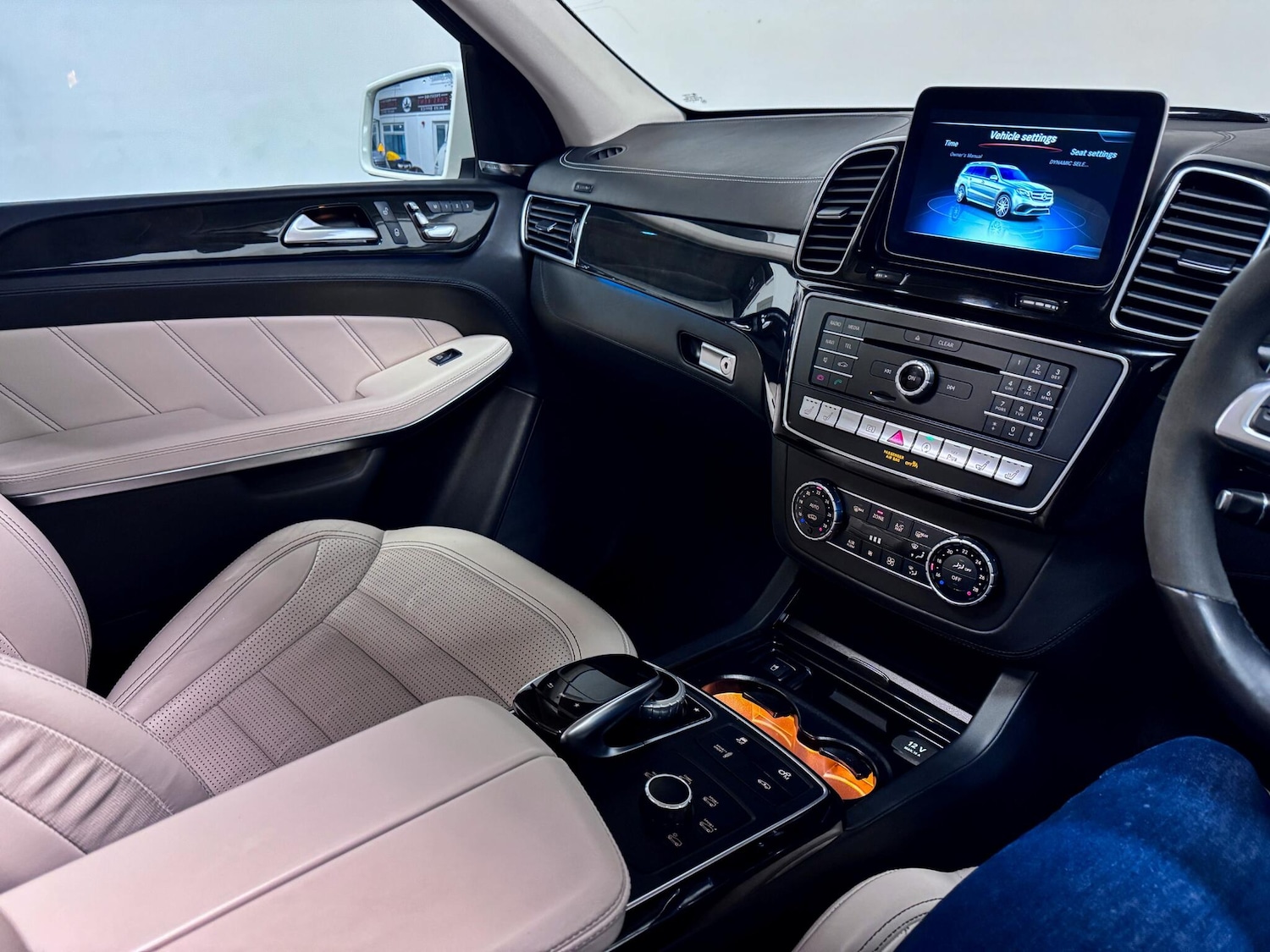 Used Mercedes-Benz GLS 2019 for sale - 76781321: Photo 30