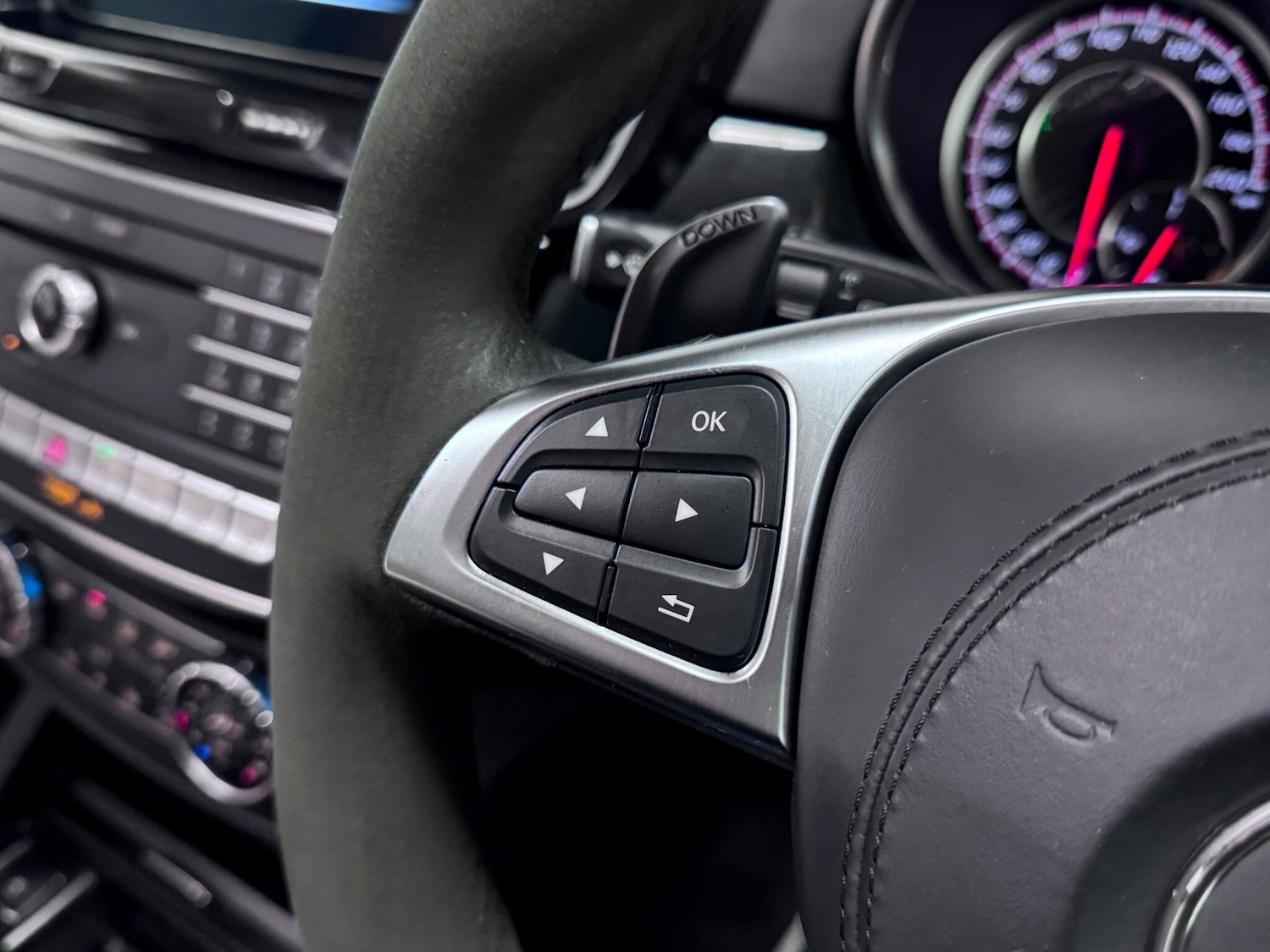 Used Mercedes-Benz GLS 2019 for sale - 76781321: Photo 41