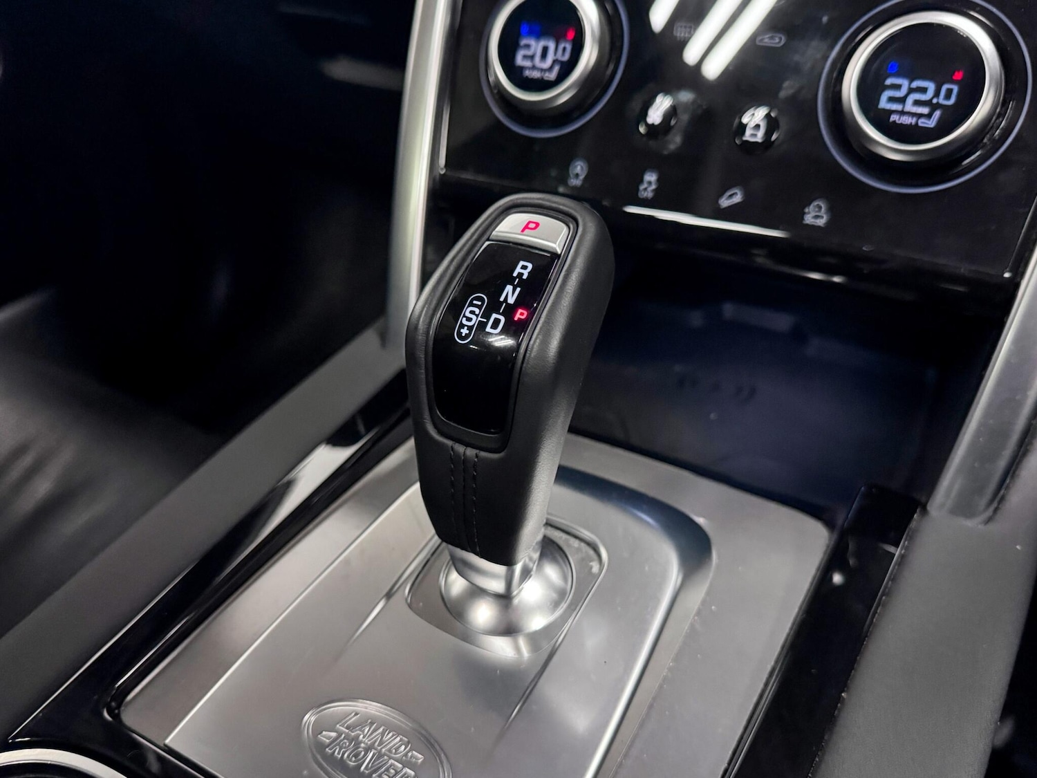 Used Land Rover Discovery Sport 2022 for sale - 77203431: Photo 31