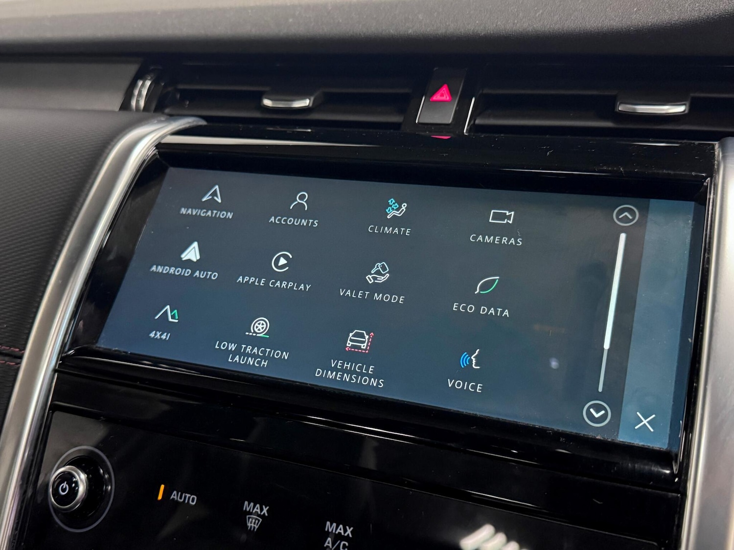 Used Land Rover Discovery Sport 2022 for sale - 77203431: Photo 41