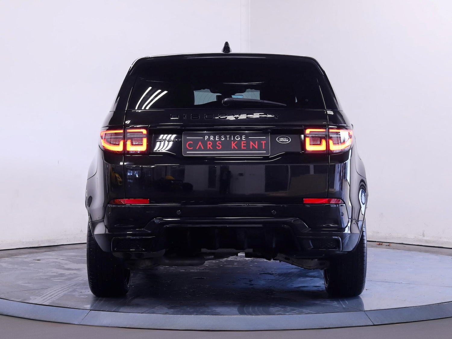 Used Land Rover Discovery Sport 2022 for sale - 76824594: Photo 11
