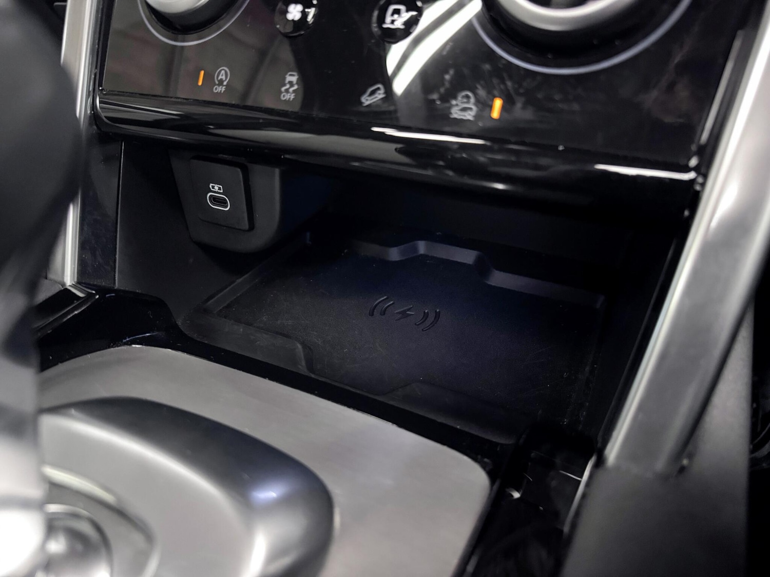 Used Land Rover Discovery Sport 2022 for sale - 76824594: Photo 30