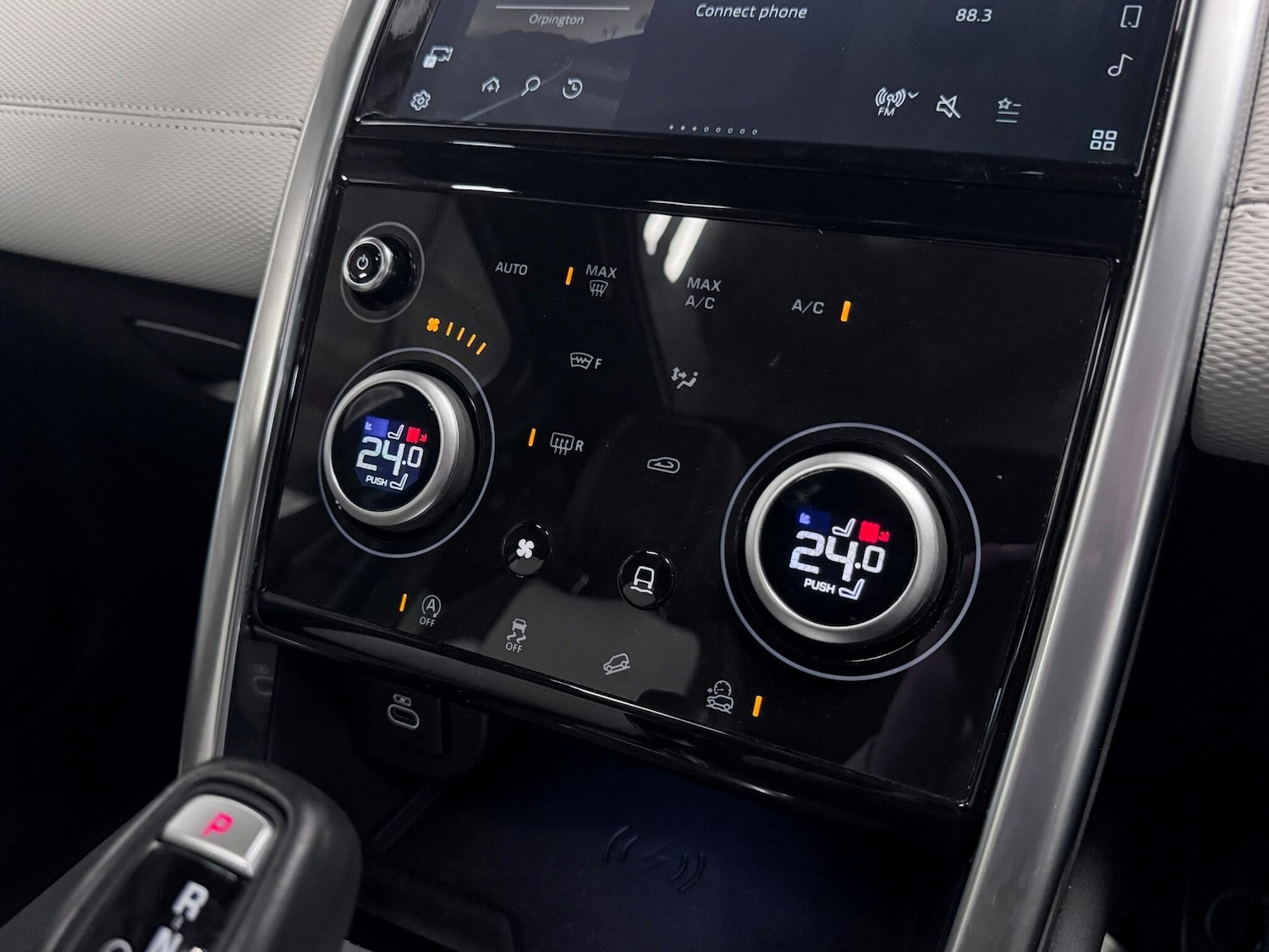 Used Land Rover Discovery Sport 2022 for sale - 76824594: Photo 31