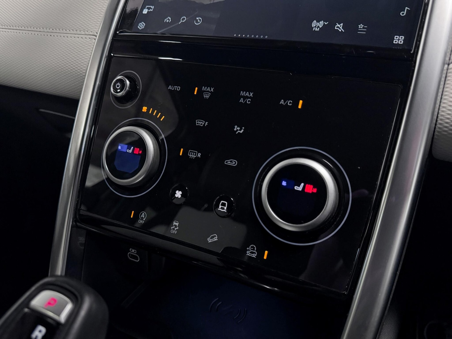 Used Land Rover Discovery Sport 2022 for sale - 76824594: Photo 33