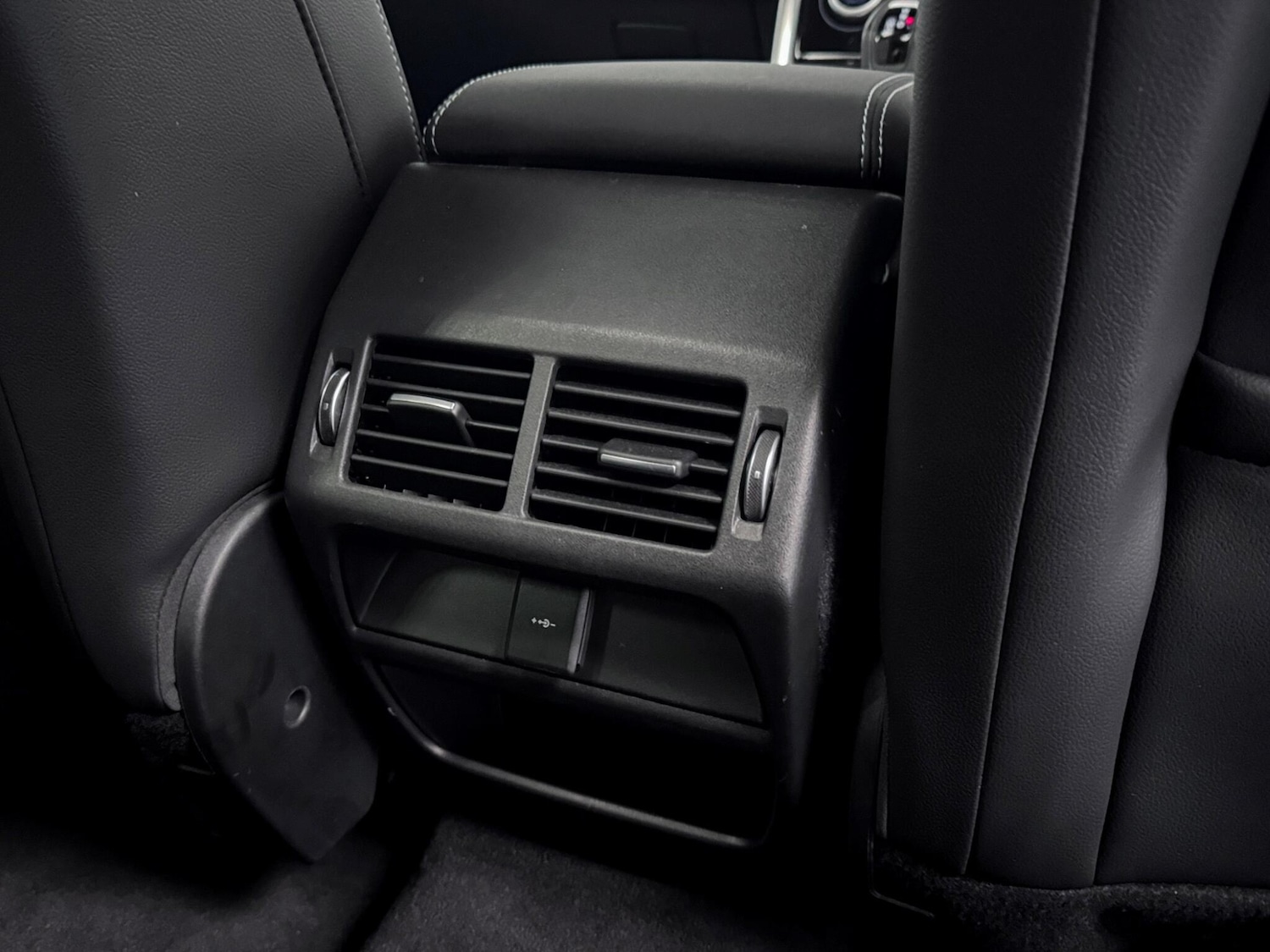 Used Land Rover Discovery Sport 2022 for sale - 76824594: Photo 39