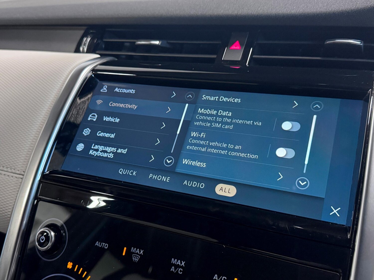 Used Land Rover Discovery Sport 2022 for sale - 76824594: Photo 43