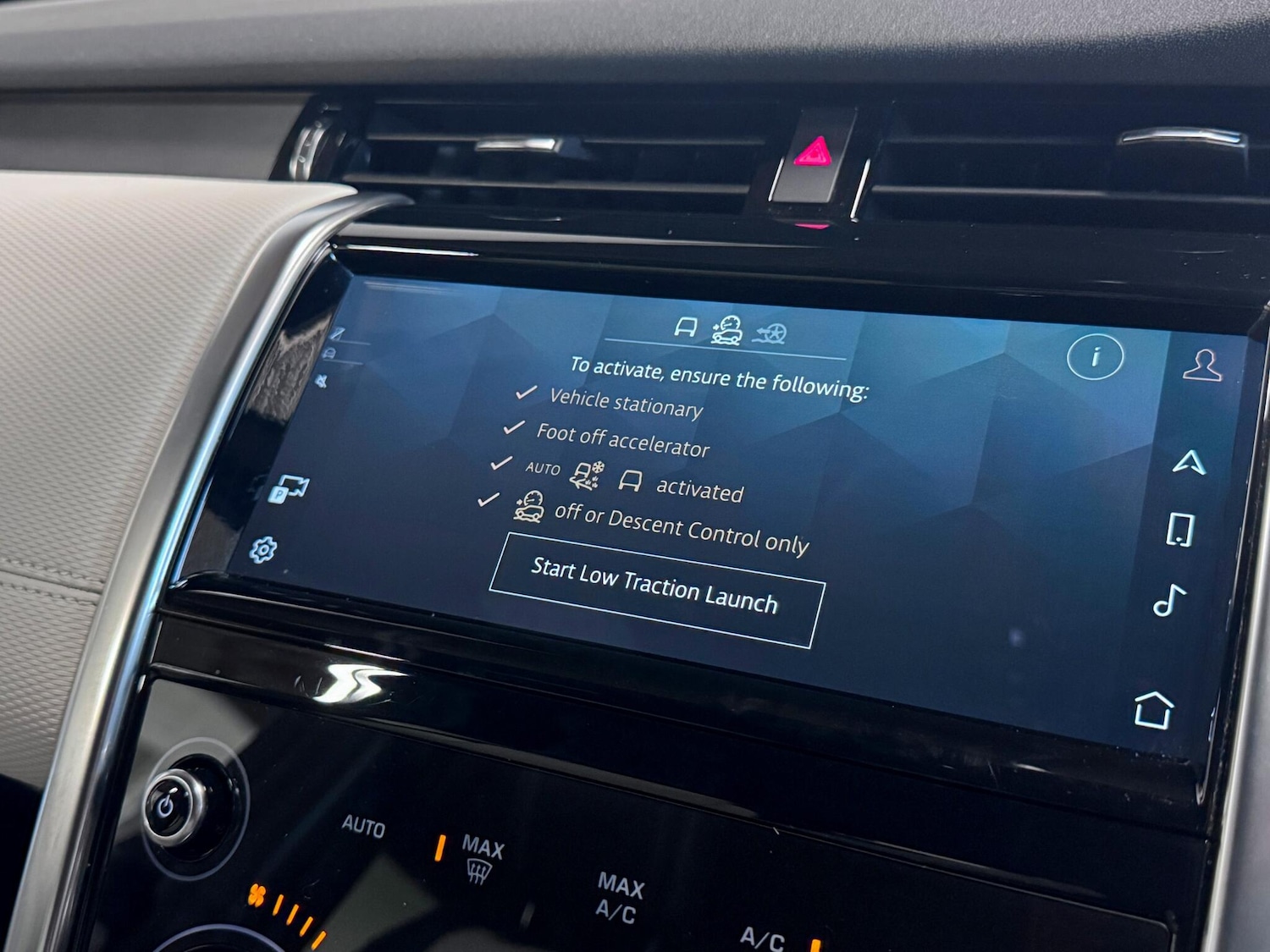 Used Land Rover Discovery Sport 2022 for sale - 76824594: Photo 53