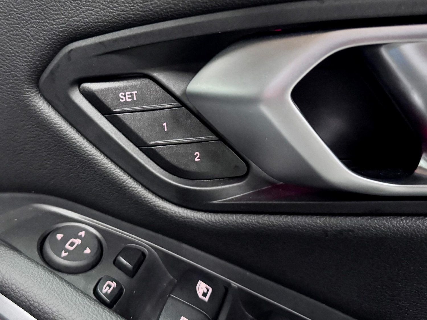 Used BMW 3 Series 2024 for sale - 77468940: Photo 14