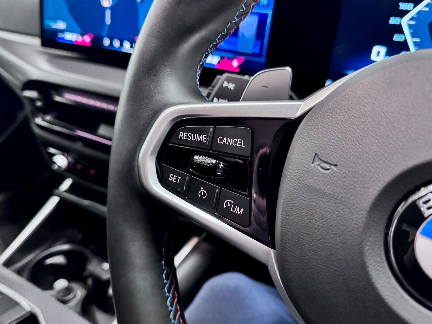 Used BMW 3 Series 2024 for sale - 77468940: Photo 32