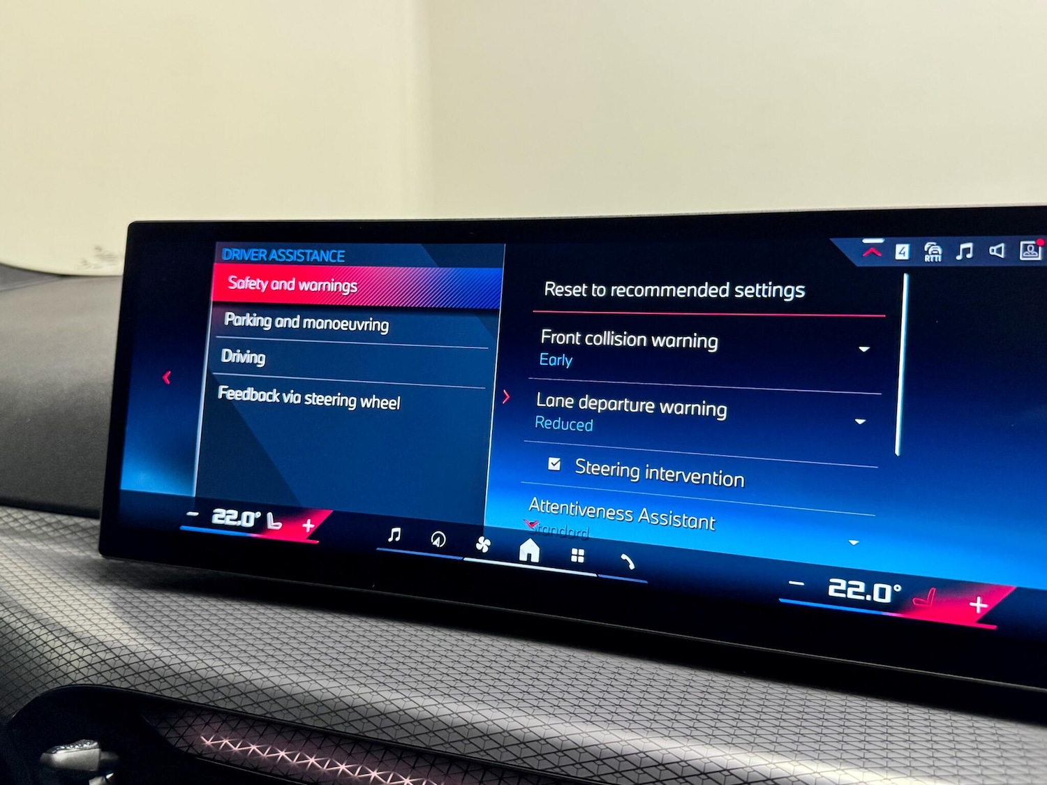 Used BMW 3 Series 2024 for sale - 77468940: Photo 48