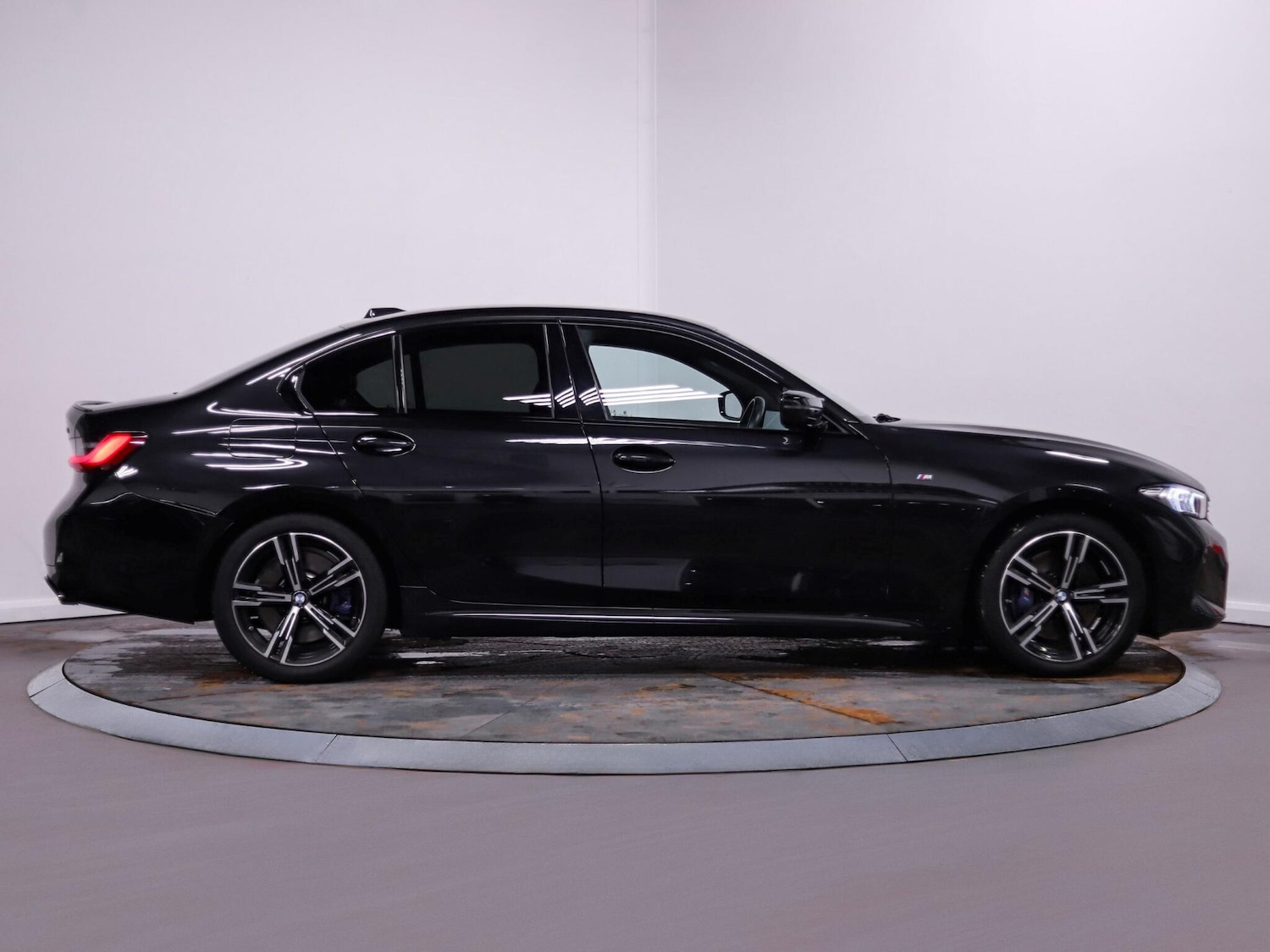 Used BMW 3 Series 2024 for sale - 77468940: Photo 8