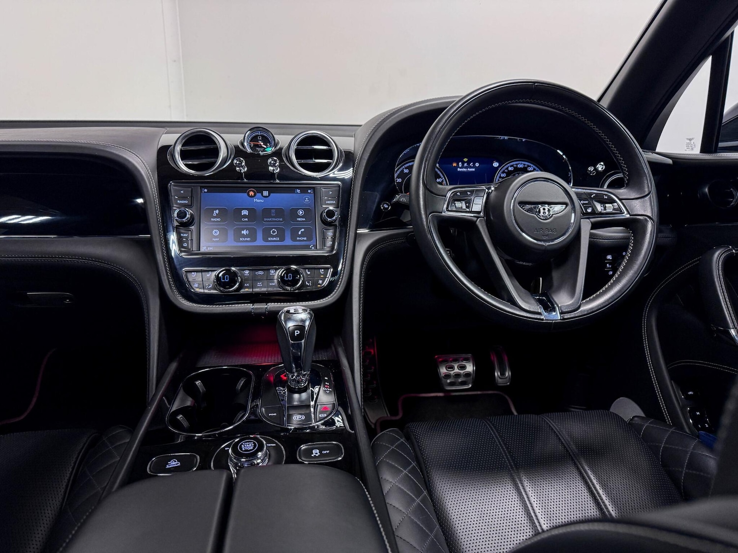 Used Bentley Bentayga 2017 for sale - 76472370: Photo 37