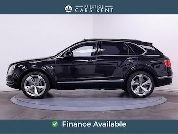 Used Bentley Bentayga 2017 for sale - 76472370: Photo
