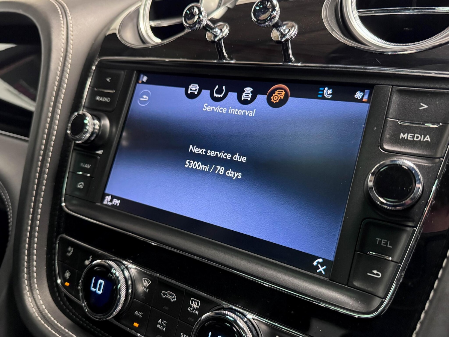 Used Bentley Bentayga 2017 for sale - 76472370: Photo 57