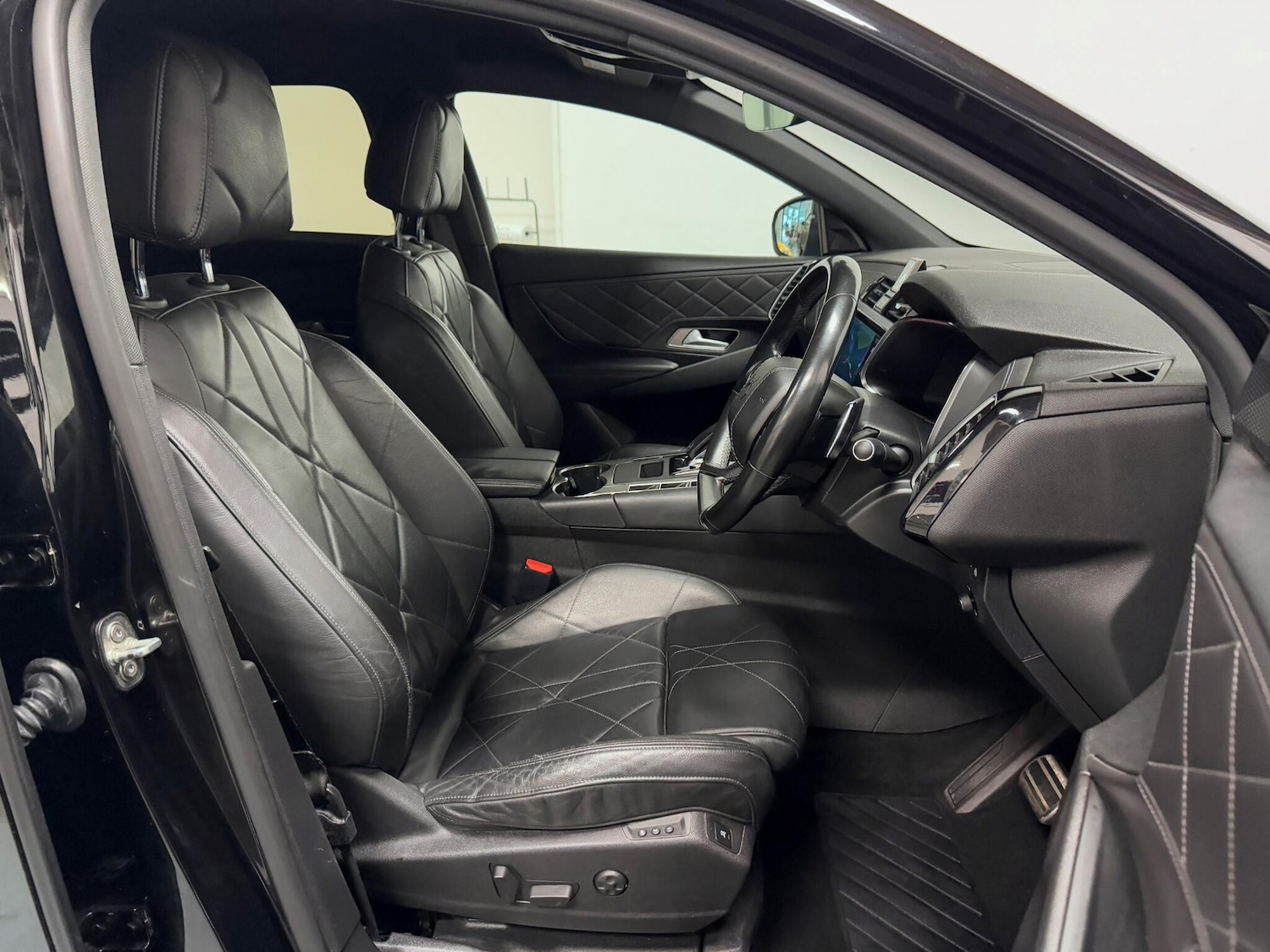 Used DS Automobiles DS 7 Crossback 2019 for sale - 76259757: Photo 21