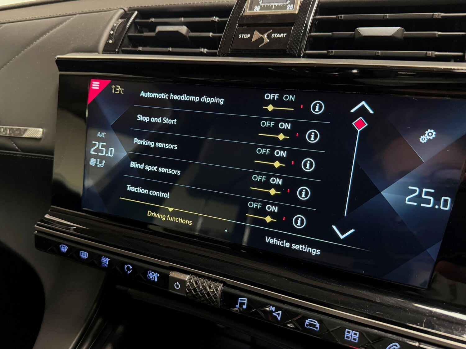 Used DS Automobiles DS 7 Crossback 2019 for sale - 76259757: Photo 44