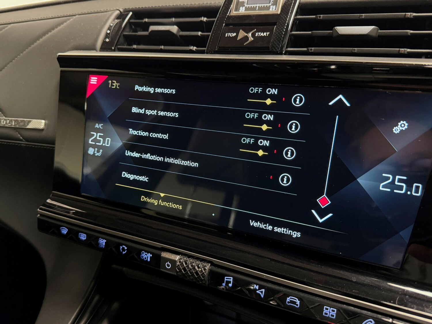 Used DS Automobiles DS 7 Crossback 2019 for sale - 76259757: Photo 45