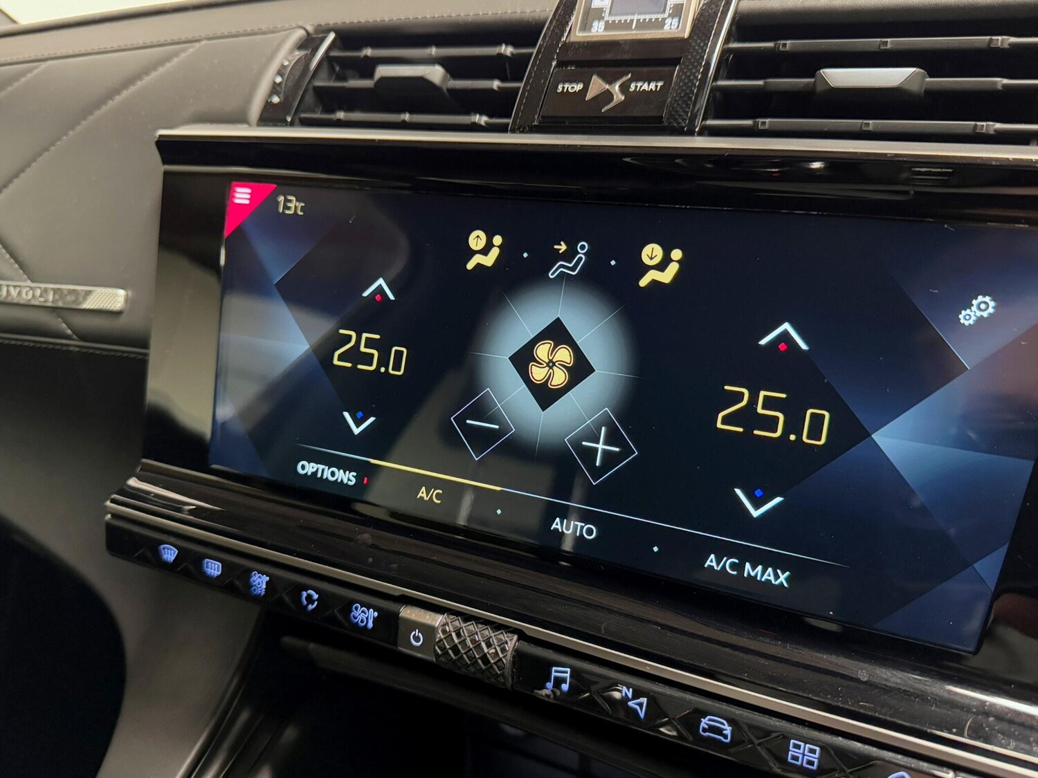 Used DS Automobiles DS 7 Crossback 2019 for sale - 76259757: Photo 50