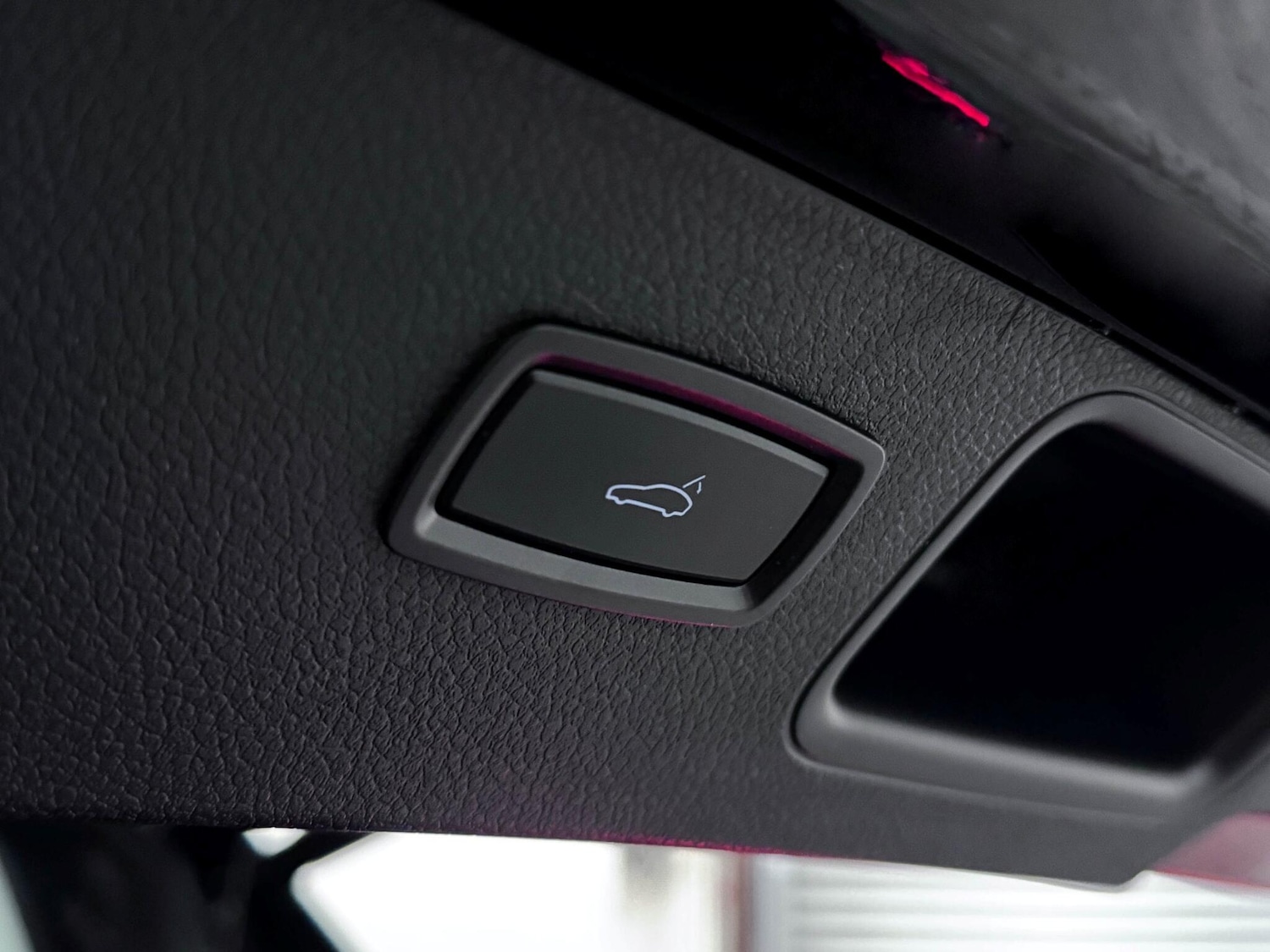 Used Porsche Macan 2022 for sale - 76573000: Photo 14