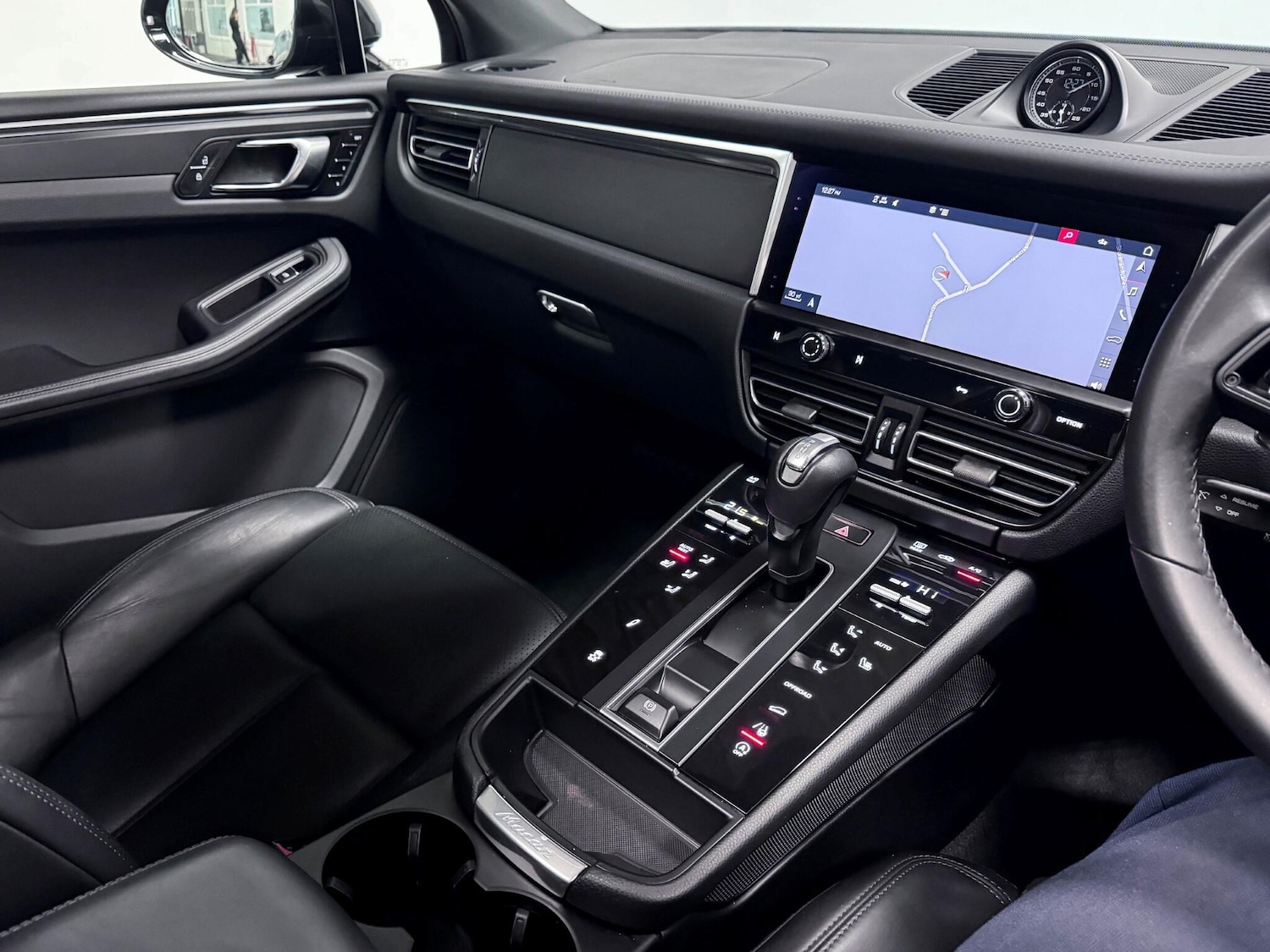 Used Porsche Macan 2022 for sale - 76573000: Photo 28