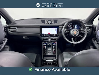 Used Porsche Macan 2022 for sale - 76573000: Photo