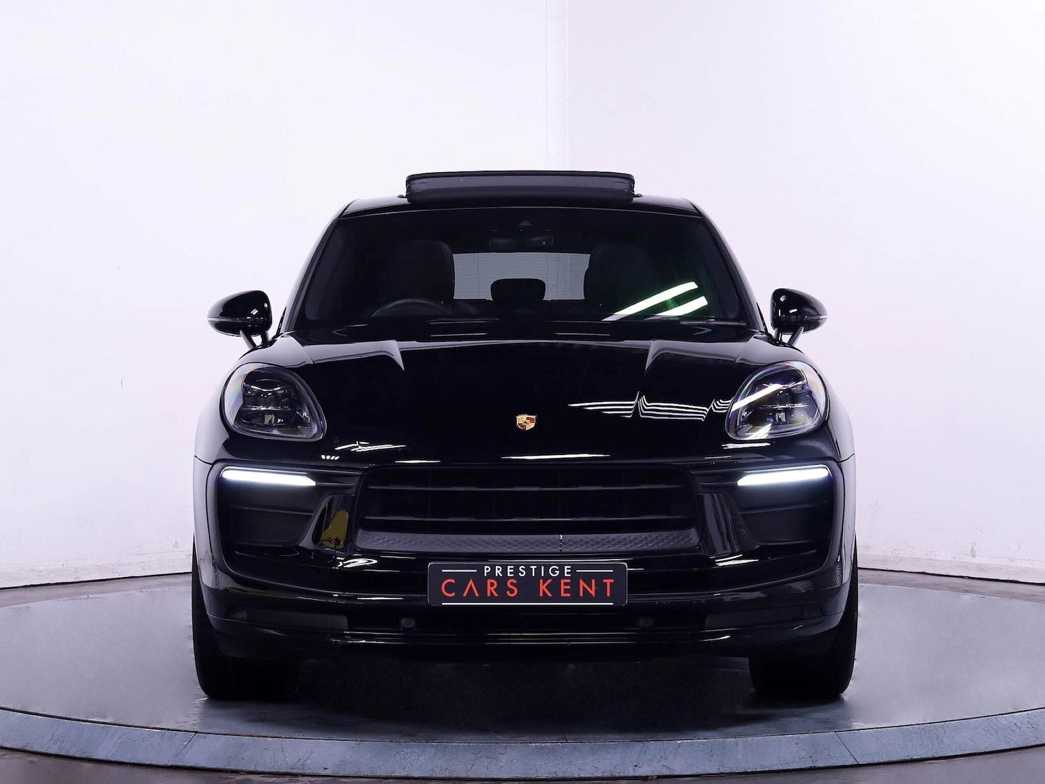 Used Porsche Macan 2022 for sale - 76573000: Photo 7