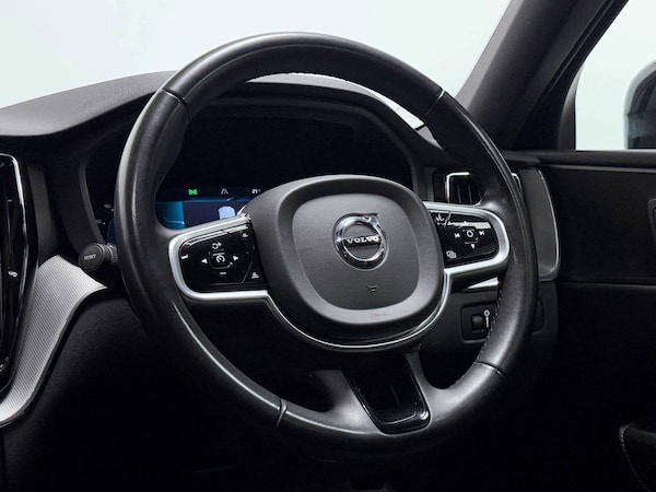 Used Volvo XC60 2021 for sale - 75401941: Photo 33