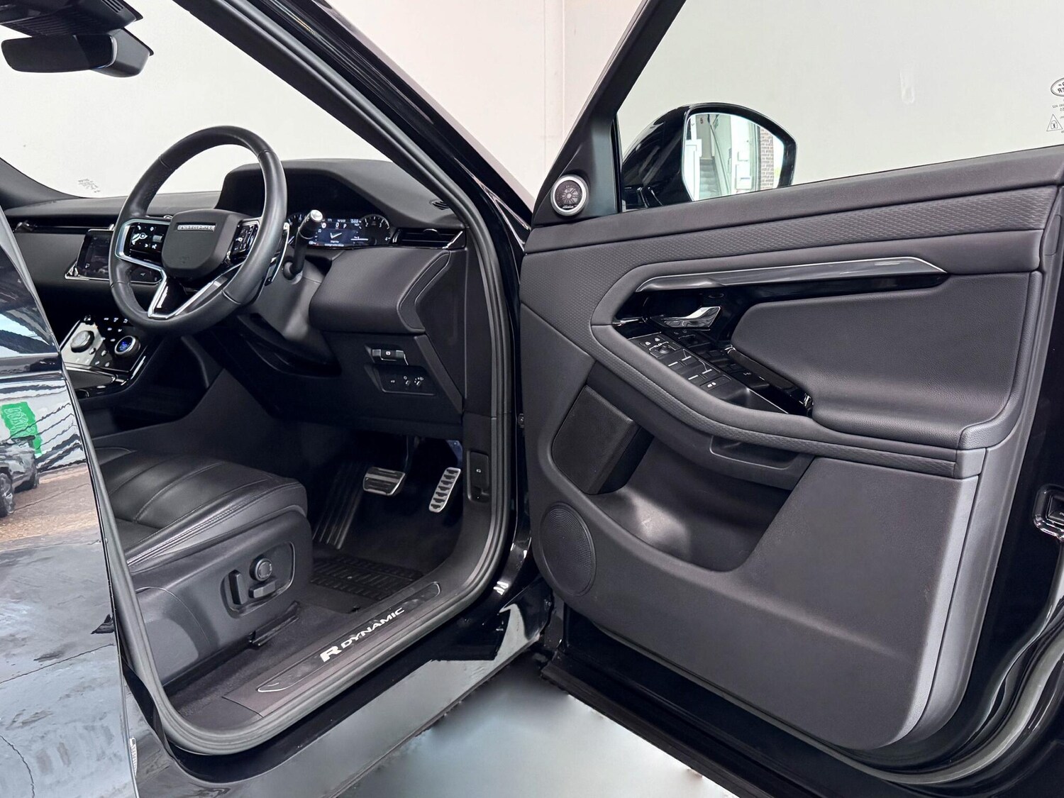 Used Land Rover Range Rover Evoque 2022 for sale - 77344251: Photo 14