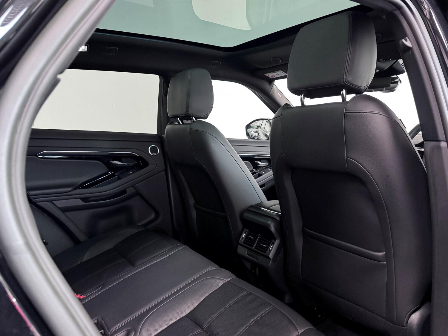 Used Land Rover Range Rover Evoque 2022 for sale - 77344251: Photo 24