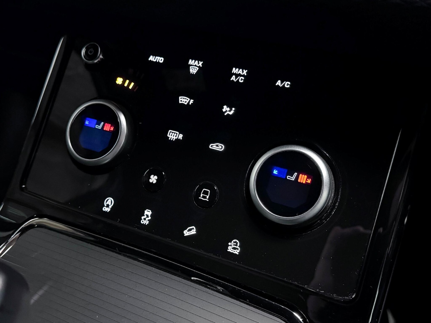 Used Land Rover Range Rover Evoque 2022 for sale - 77344251: Photo 32