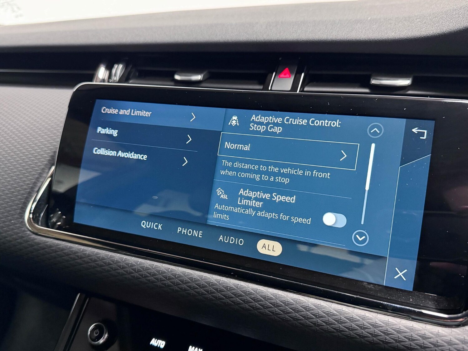 Used Land Rover Range Rover Evoque 2022 for sale - 77344251: Photo 45