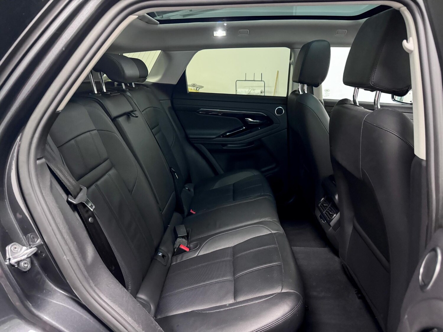 Used Land Rover Range Rover Evoque 2022 for sale - 76458114: Photo 23