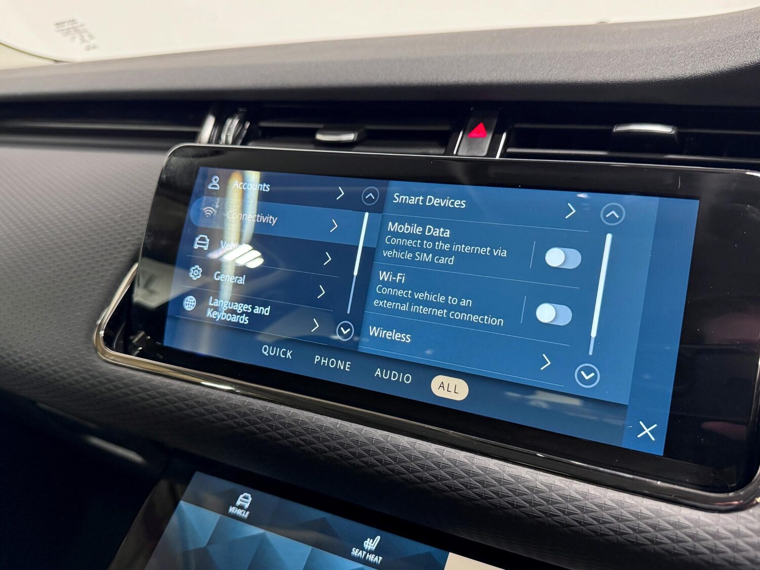 Used Land Rover Range Rover Evoque 2022 for sale - 76458114: Photo 41