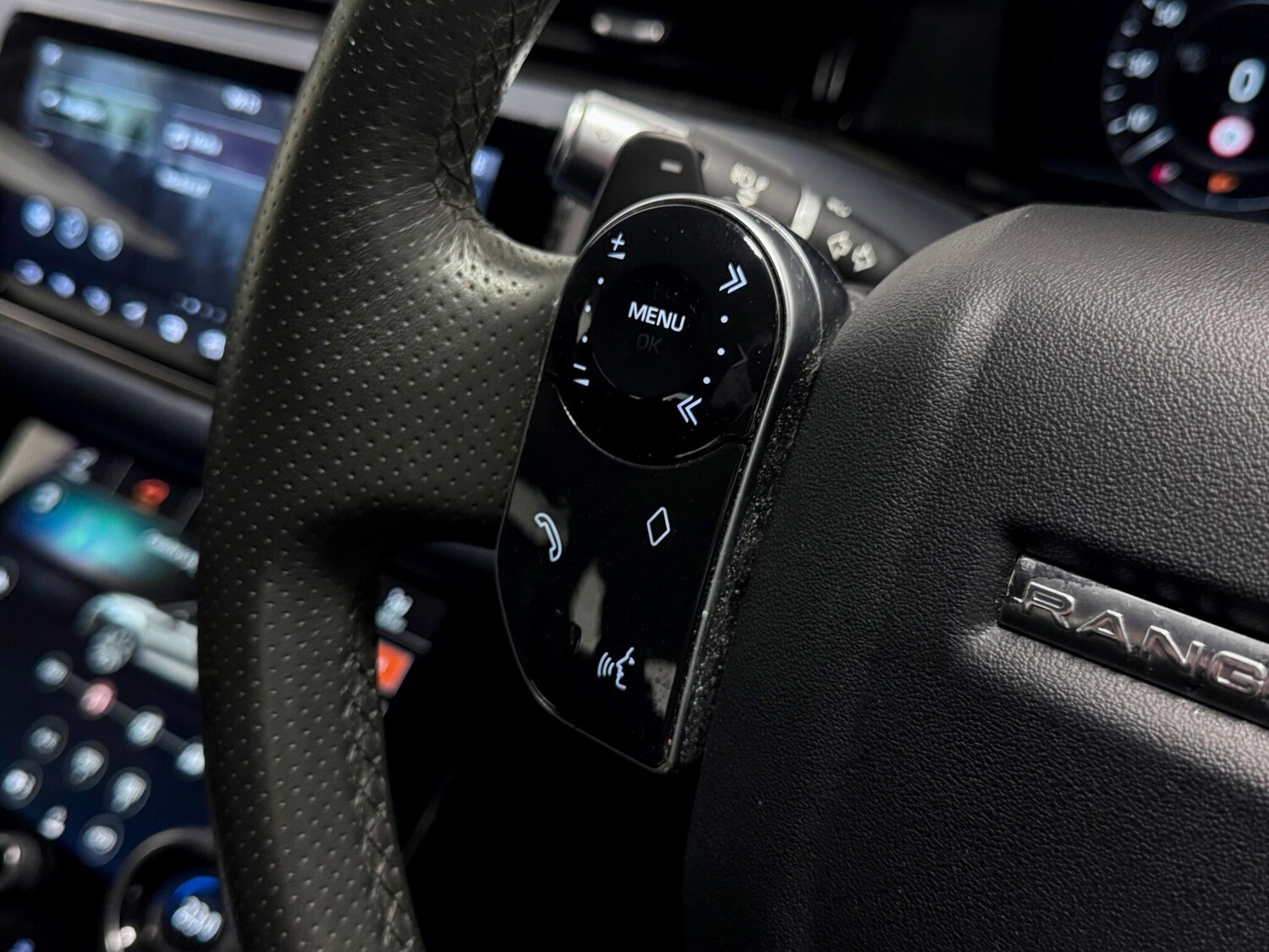 Used Land Rover Range Rover Evoque 2020 for sale - 76964404: Photo 38