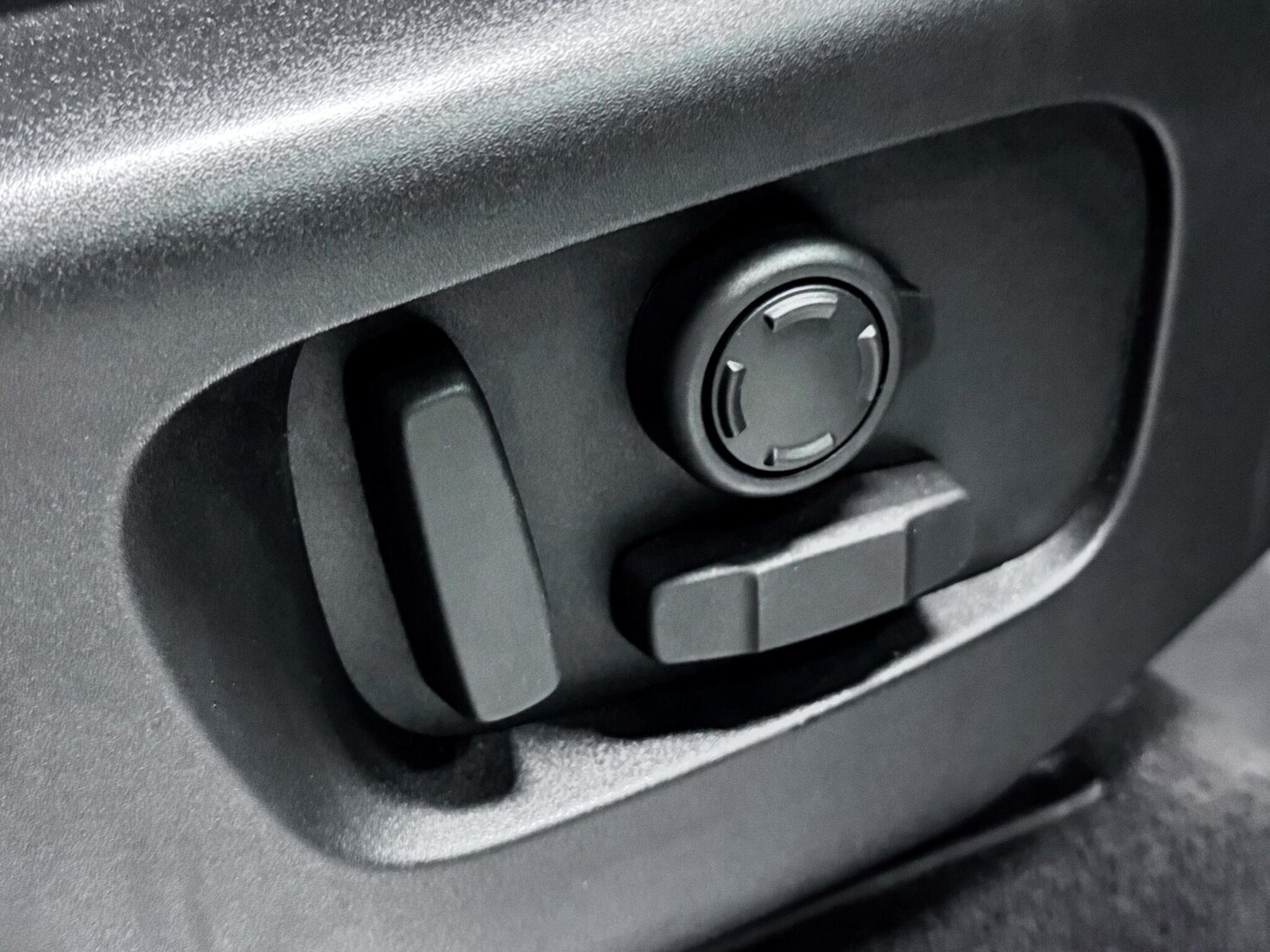 Used Land Rover Discovery Sport 2024 for sale - 78086770: Photo 21