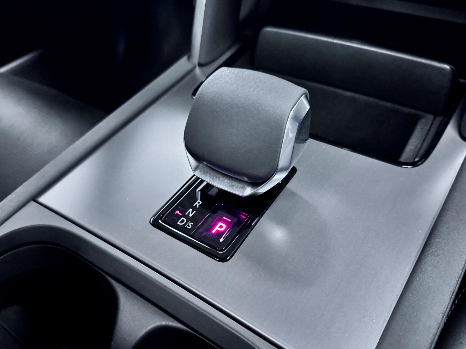 Used Land Rover Discovery Sport 2024 for sale - 78086770: Photo 32