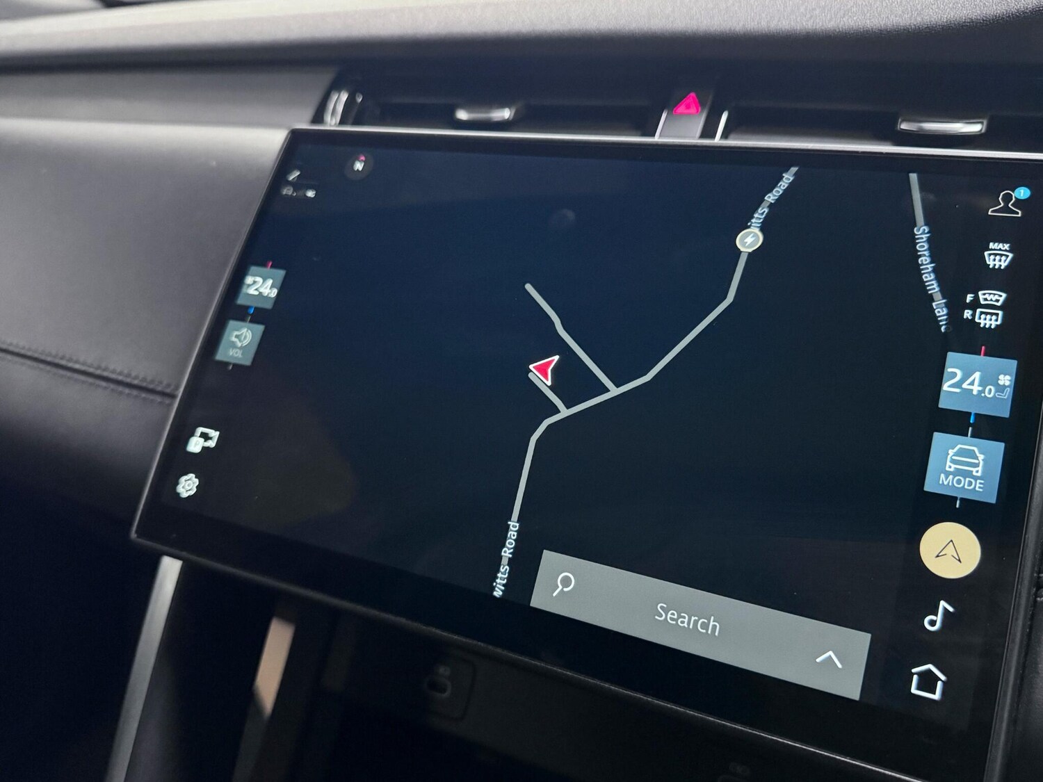 Used Land Rover Discovery Sport 2024 for sale - 78086770: Photo 42