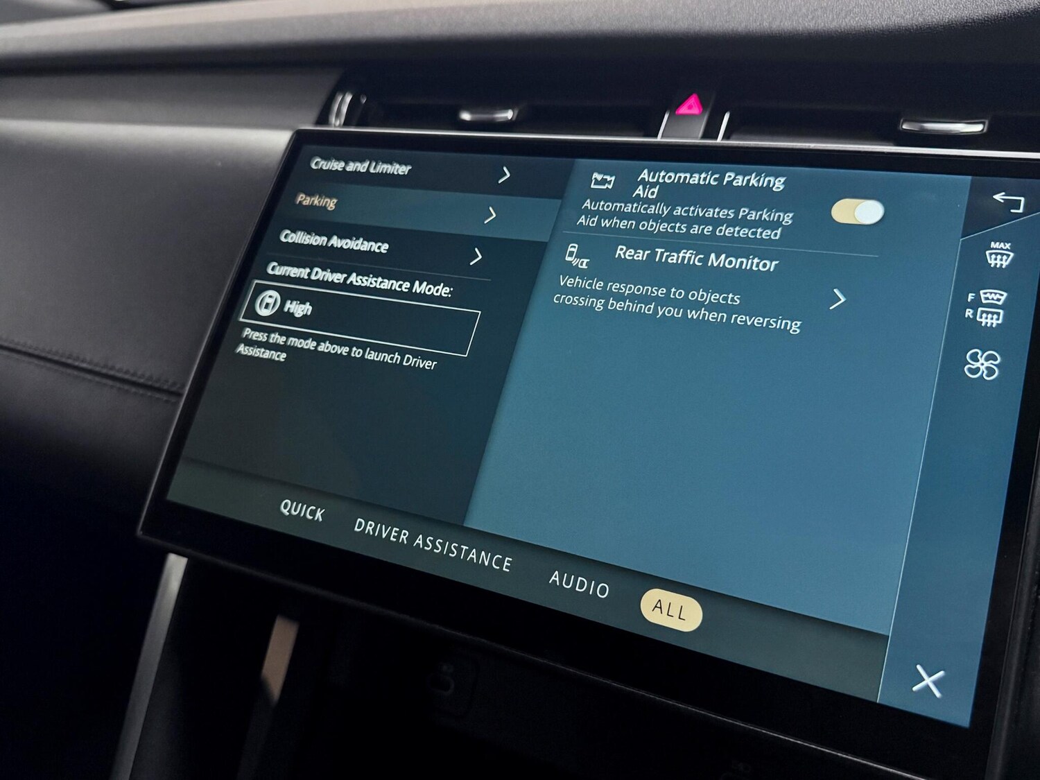 Used Land Rover Discovery Sport 2024 for sale - 78086770: Photo 49