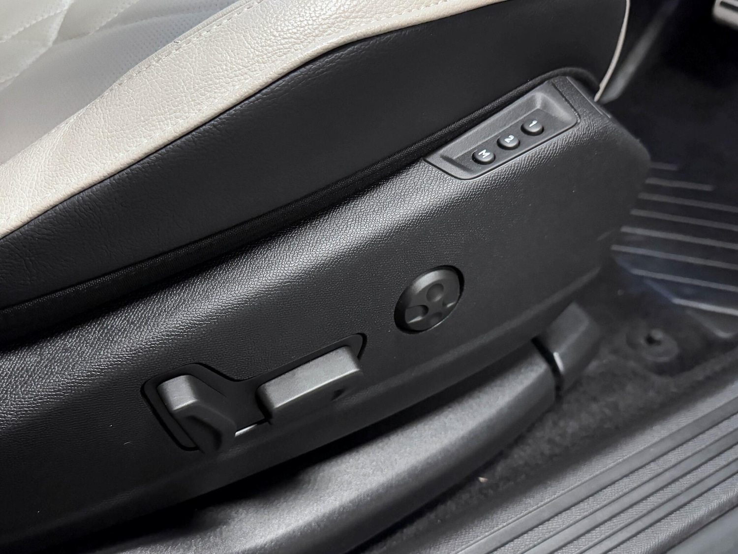 Used DS Automobiles DS 7 2024 for sale - 76993445: Photo 21