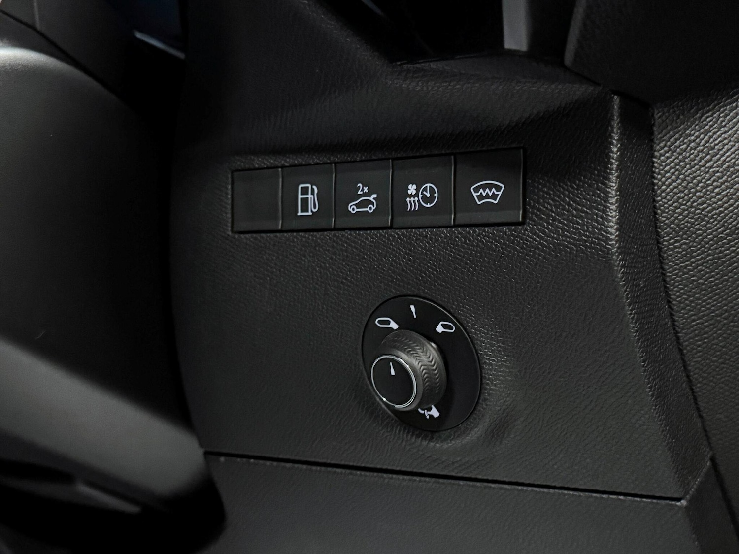 Used DS Automobiles DS 7 2024 for sale - 76993445: Photo 26