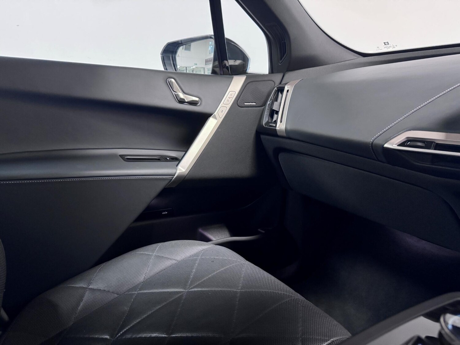 Used BMW iX 2023 for sale - 76389167: Photo 29