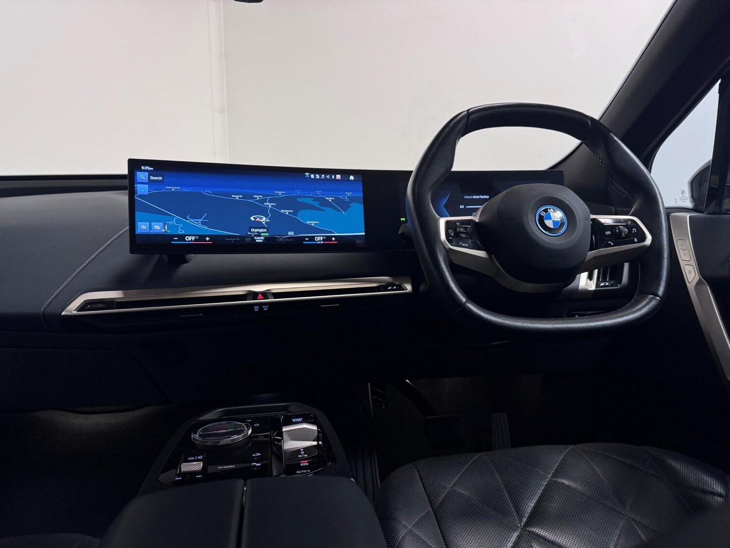 Used BMW iX 2023 for sale - 76389167: Photo 32