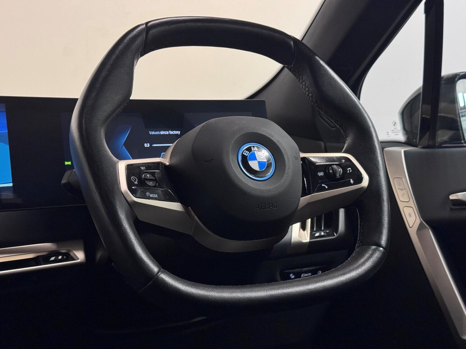 Used BMW iX 2023 for sale - 76389167: Photo 34